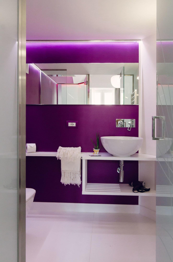 Bathroom 5, Ravello In, Salerno