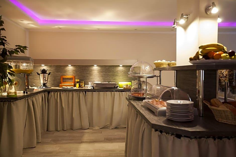 Food & Drinks 5, Hotel Kiez Pension, Berlin