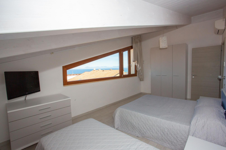 Room 5, Odissea Residence e Rooms, Salerno
