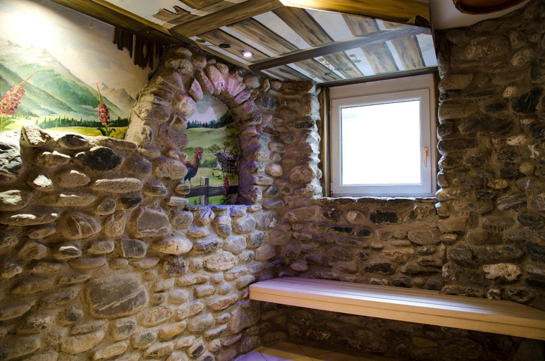 Bathroom 4, Idhof, Landeck