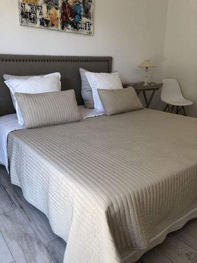 Bedroom 5, Guesthouse Le Mas de la Dame, Var