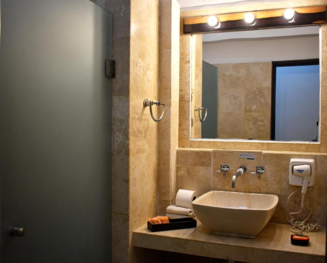 Bathroom 5, Hacienda Pardise, Cozumel
