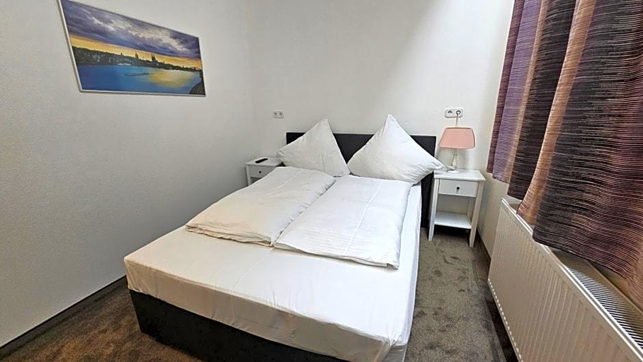 Bedroom 2, Kölner Hof, Mülheim an der Ruhr