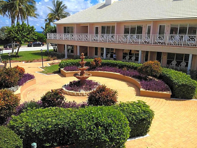 Exterior & Views 4, Dover House, Palm Beach