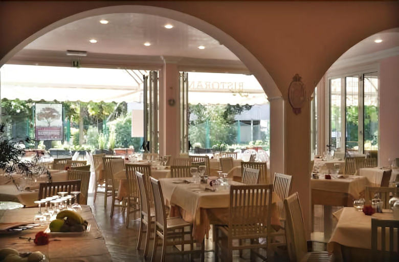 Others 3, Hotel Villa Mirella, Gorizia