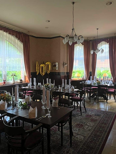 Lobby 3, Krone, Ilm-Kreis