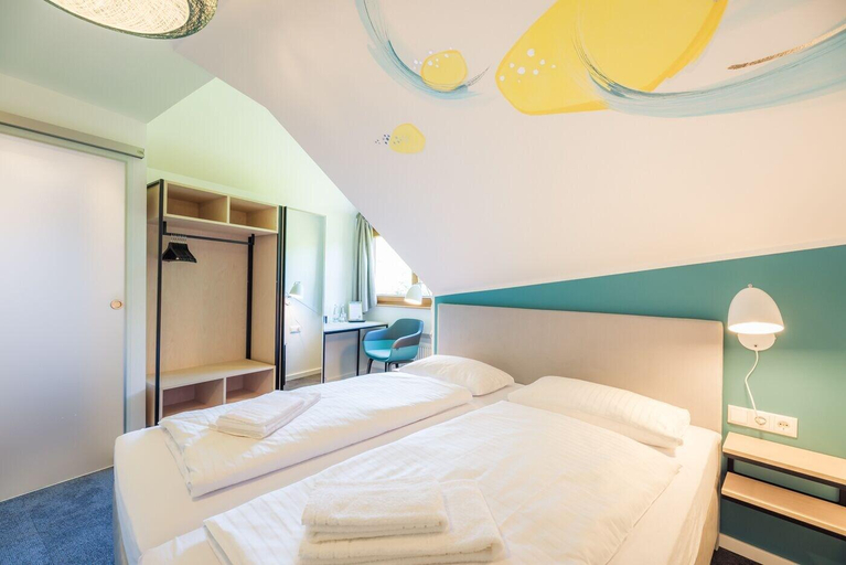 Bedroom 4, Hotel & Café Mühlenglück, Ortenaukreis