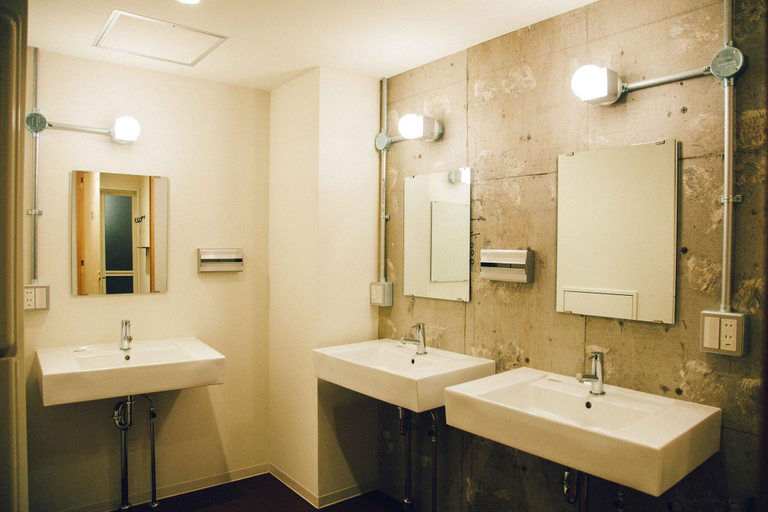 Bathroom 5, CITAN - Hostel, Chūō
