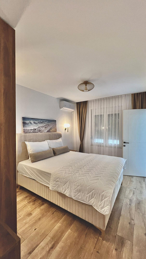 Room 5, Villa Oleander