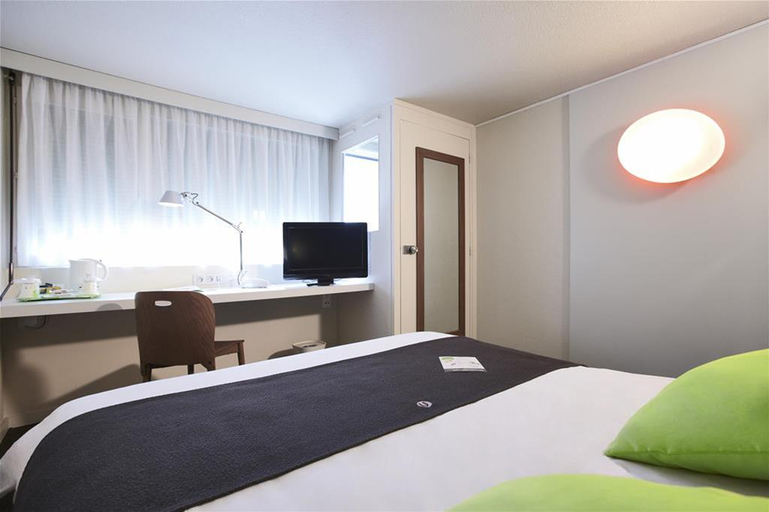 Bedroom 3, Campanile Vierzon, Cher
