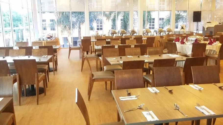 Restaurant 2, Sumai Suite Hotel, Kuala Terengganu