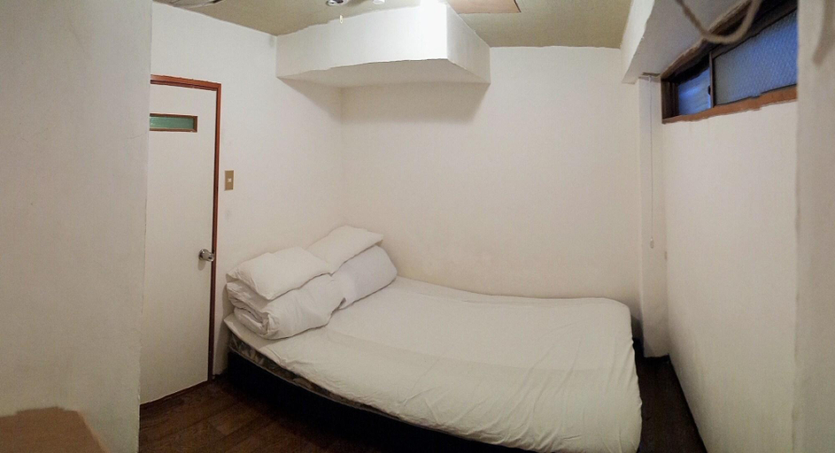 Bedroom 5, Peace House Sakura, Kyoto