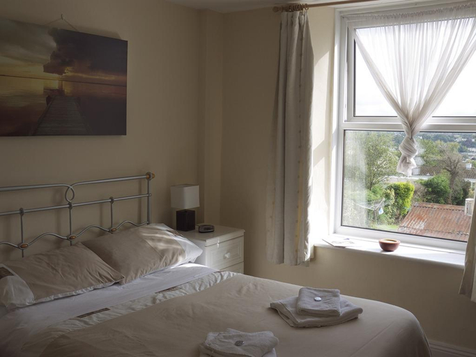 General view 2, Donnington Guest House, Cornwall