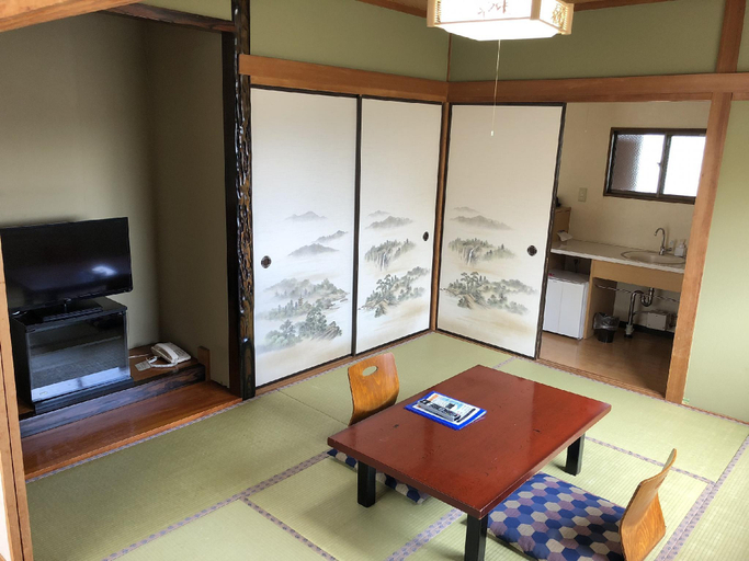 Bedroom 2, Ryokan Hozanso, Beppu
