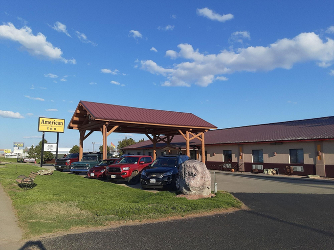 Exterior & Views 1, American Inn and RV Park, Jones
