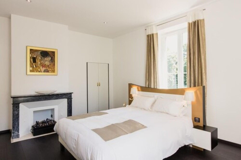 Room 4, Château de Maraval, Dordogne