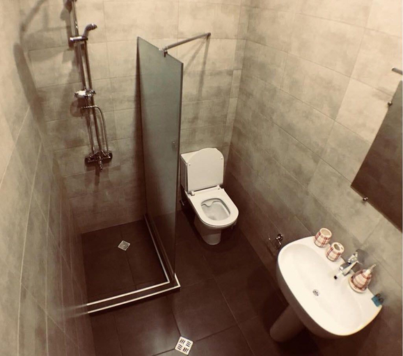 Bathroom 5, Hotel Grand View In Tbilisi, Tbilisi