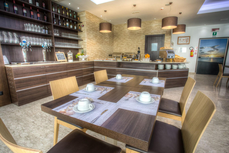 Food & Drinks 5, Hotel Tabor, Rimini