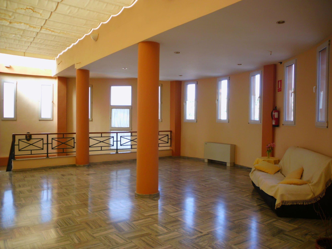 Public Area 3, Escudo de Granada, Granada