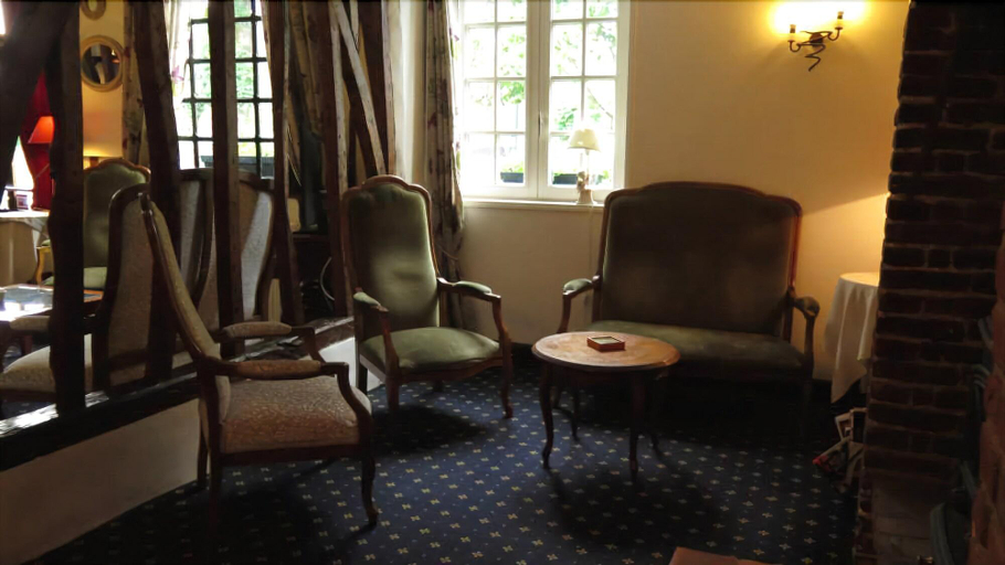 Public Area 2, Auberge du Gros Tilleul, Somme