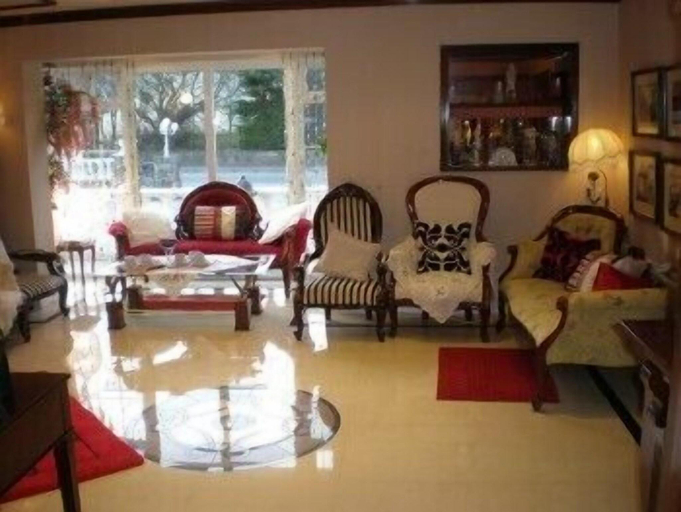 Public Area 3, Crystal Springs B&B