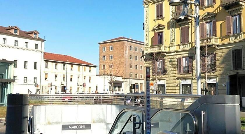 Exterior & Views 2, Hotel Taverna Dantesca, Torino