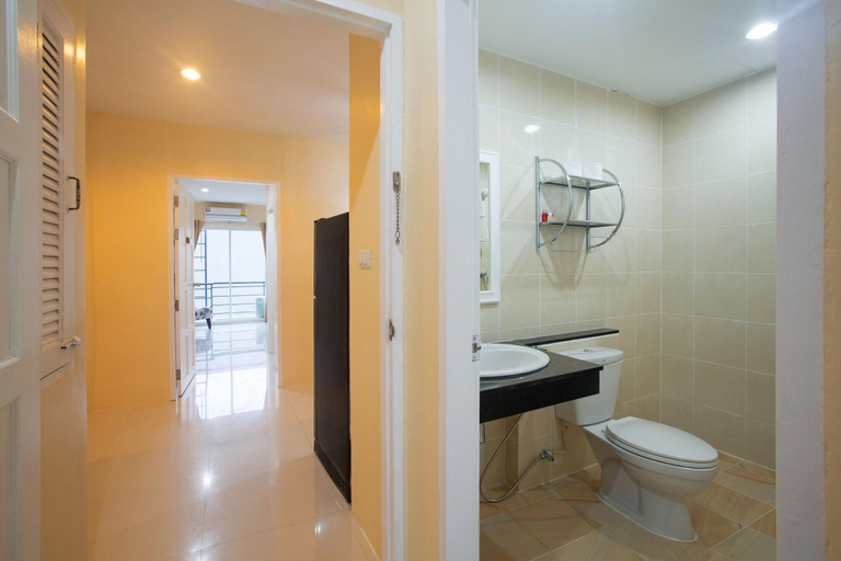 Bathroom 3, Seacono Patong Beach Front, Phuket Island