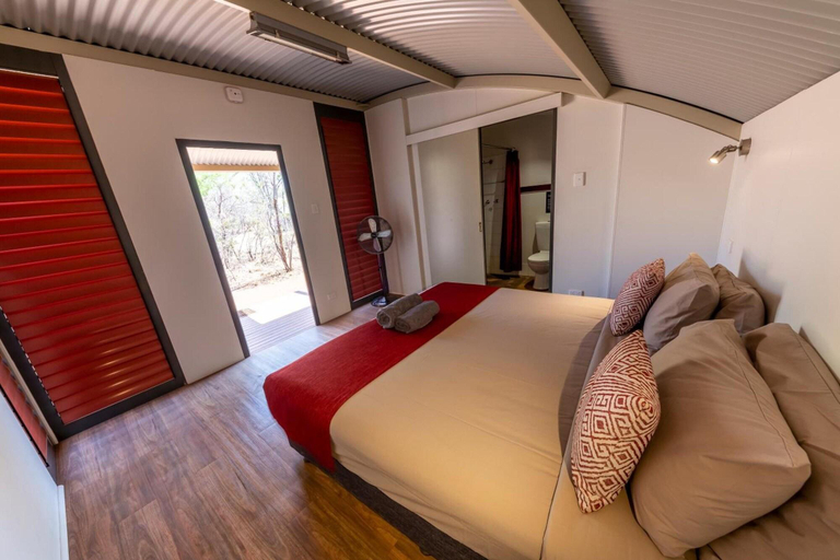 Bedroom 2, Bungle Bungle Savannah Lodge, Halls Creek