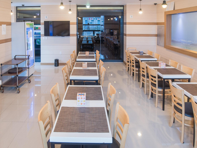Food & Drinks 5, Airport Hotel Busan, Gangseo