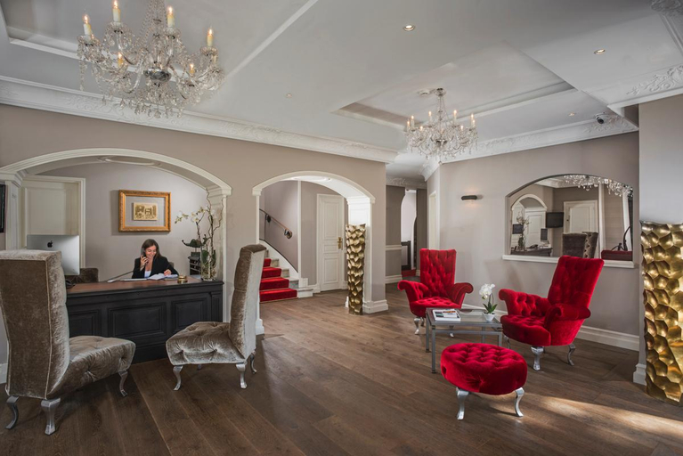 Public Area 4, Hotel Chateau De La Tour, Alpes-Maritimes