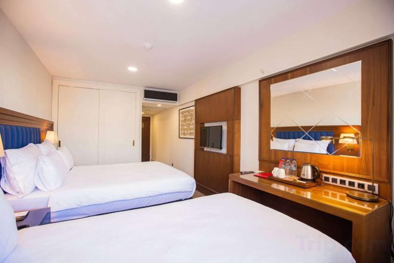 Bedroom 5, Ramada Plaza by Wyndham Istanbul Sultanahmet, Fatih
