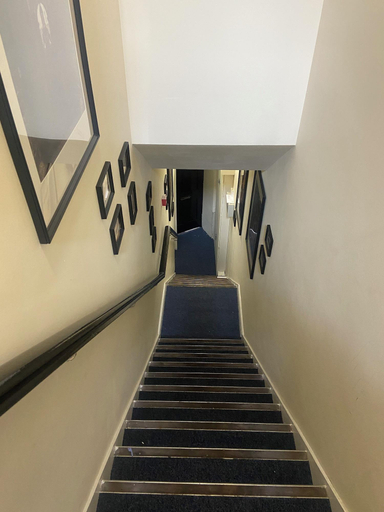 Public Area, Molloy S Apartments, Dublin