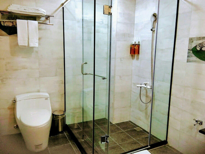 Bathroom 4, The Deer, Nantou