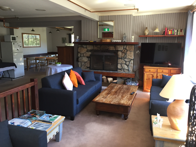 Lobby, Winterhaus, Bega Valley