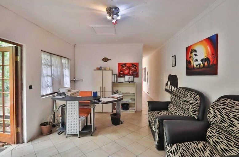 Public Area 3, Asante Sana Guesthouse, eThekwini
