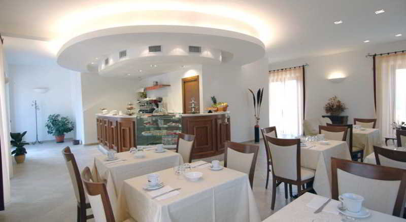 Restaurant 5, Colleverde Country House Beauty & Wellness, Pesaro E Urbino