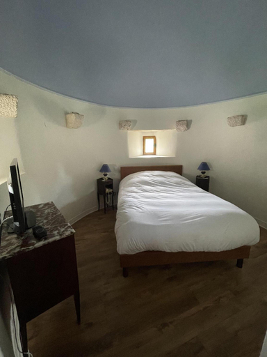 Room 4, Chateau De La Berchere, Côte-d'Or