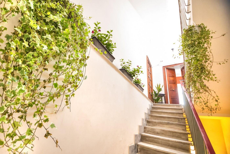 Exterior & Views 2, Monart Hospitality Cavour, Napoli