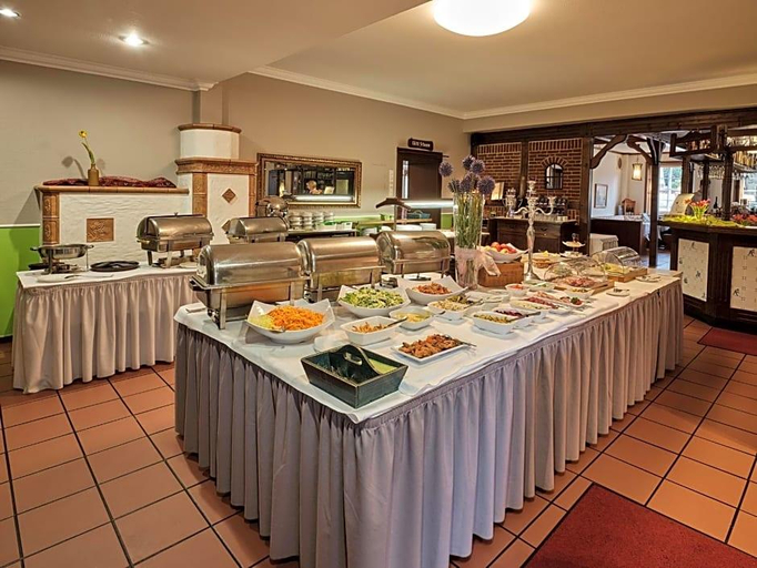 Food & Drinks 4, Gasthaus zur Linde, Harburg