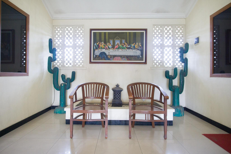 General view 2, Formerly RedDoorz near Rumah Sakit Baptis Kediri, Kediri