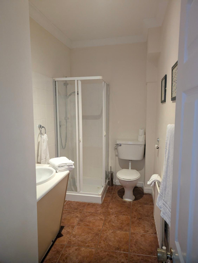 Bathroom 3, The Western Hotel