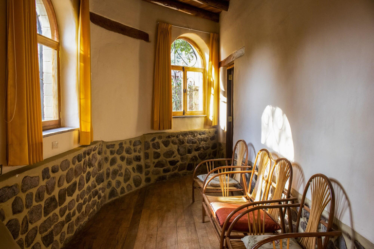 Public Area 2, Valley Walker Home, Urubamba