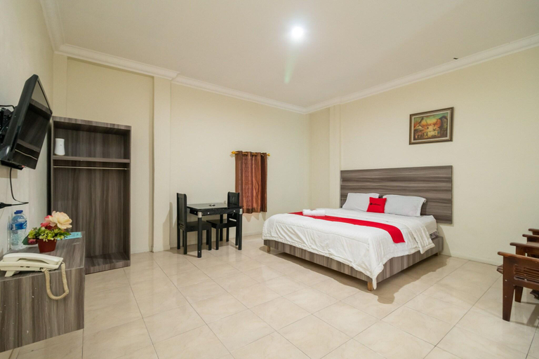 Room 2, Formerly RedDoorz @ Pematangsiantar, Pematangsiantar