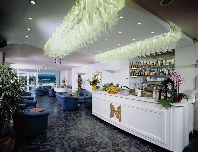 Bar 4, Negresco, Rimini