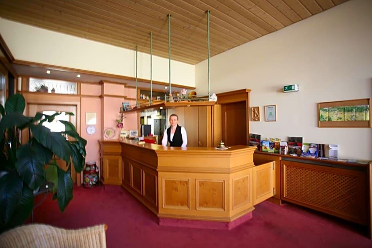 Exterior & Views 2, Hotel Linde, Südliche Weinstraße