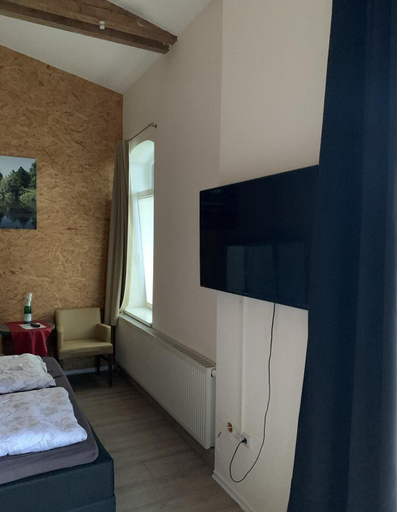 Bedroom 3, Wildeshauser Bahnhof, Oldenburg