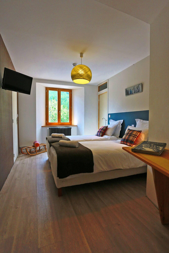 Bedroom 4, Le Rebanchon, Hautes-Alpes