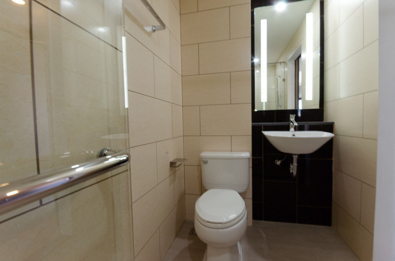 Bathroom 5, Marsi Hotel Bangchak, Phra Khanong