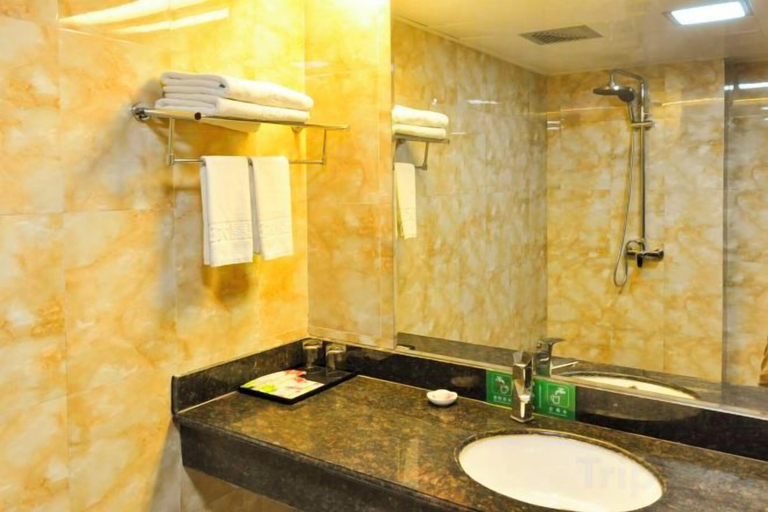Bathroom 4, Huilong Dasha Hotel, Chengde