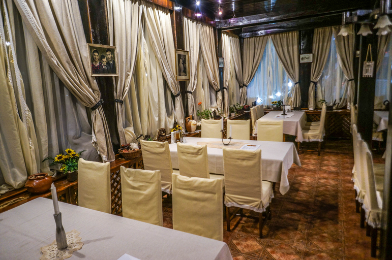 Food & Drinks 5, Breza, Samokov
